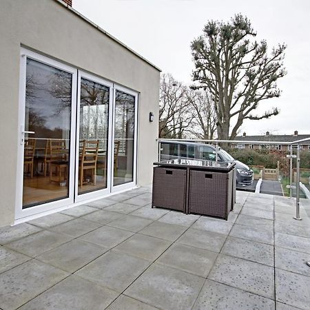 Highfield Bed & Breakfast Lymington Exteriör bild